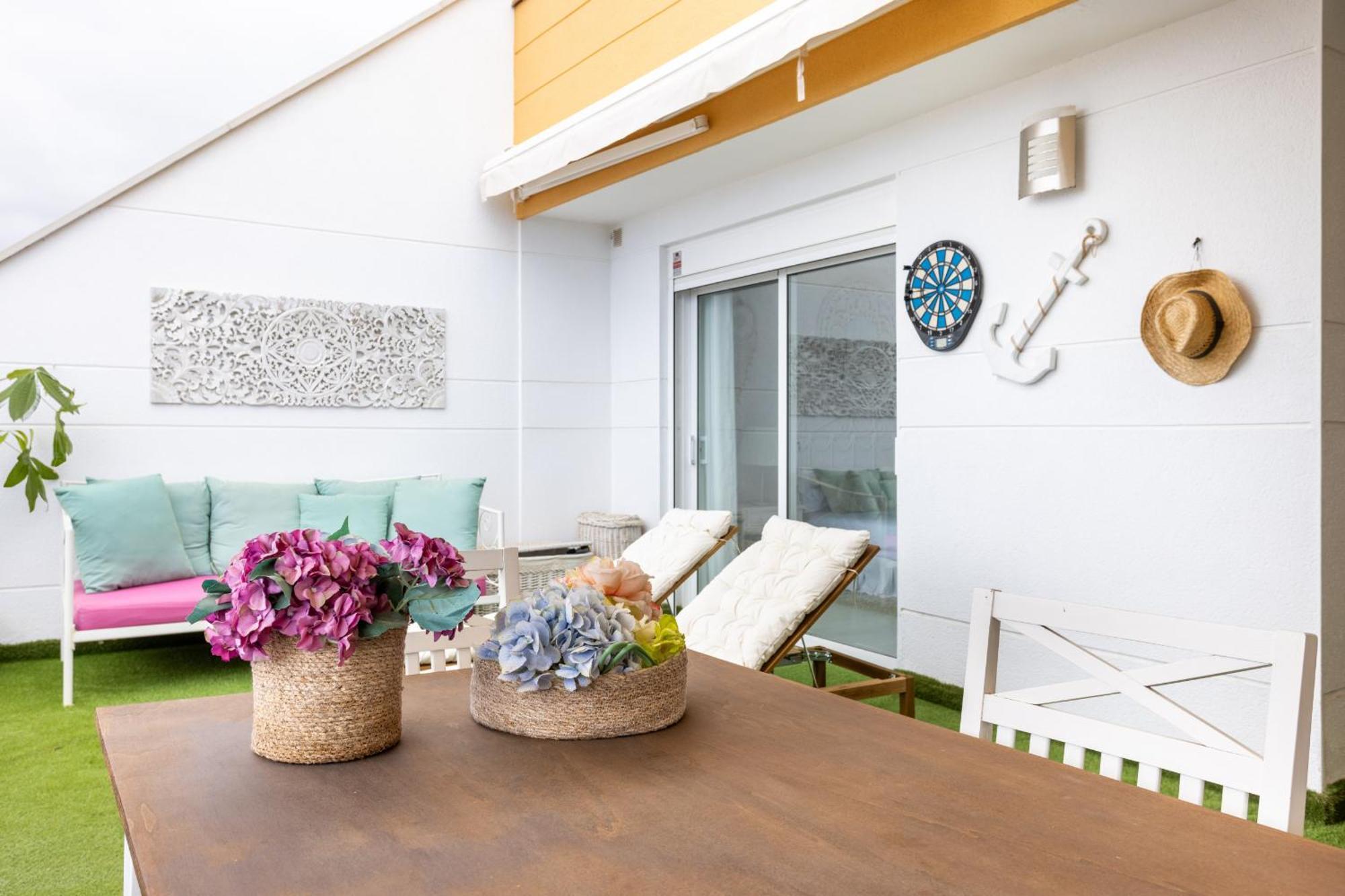 Eden Rentals Sunset Seaviews Residence 阿德耶 外观 照片