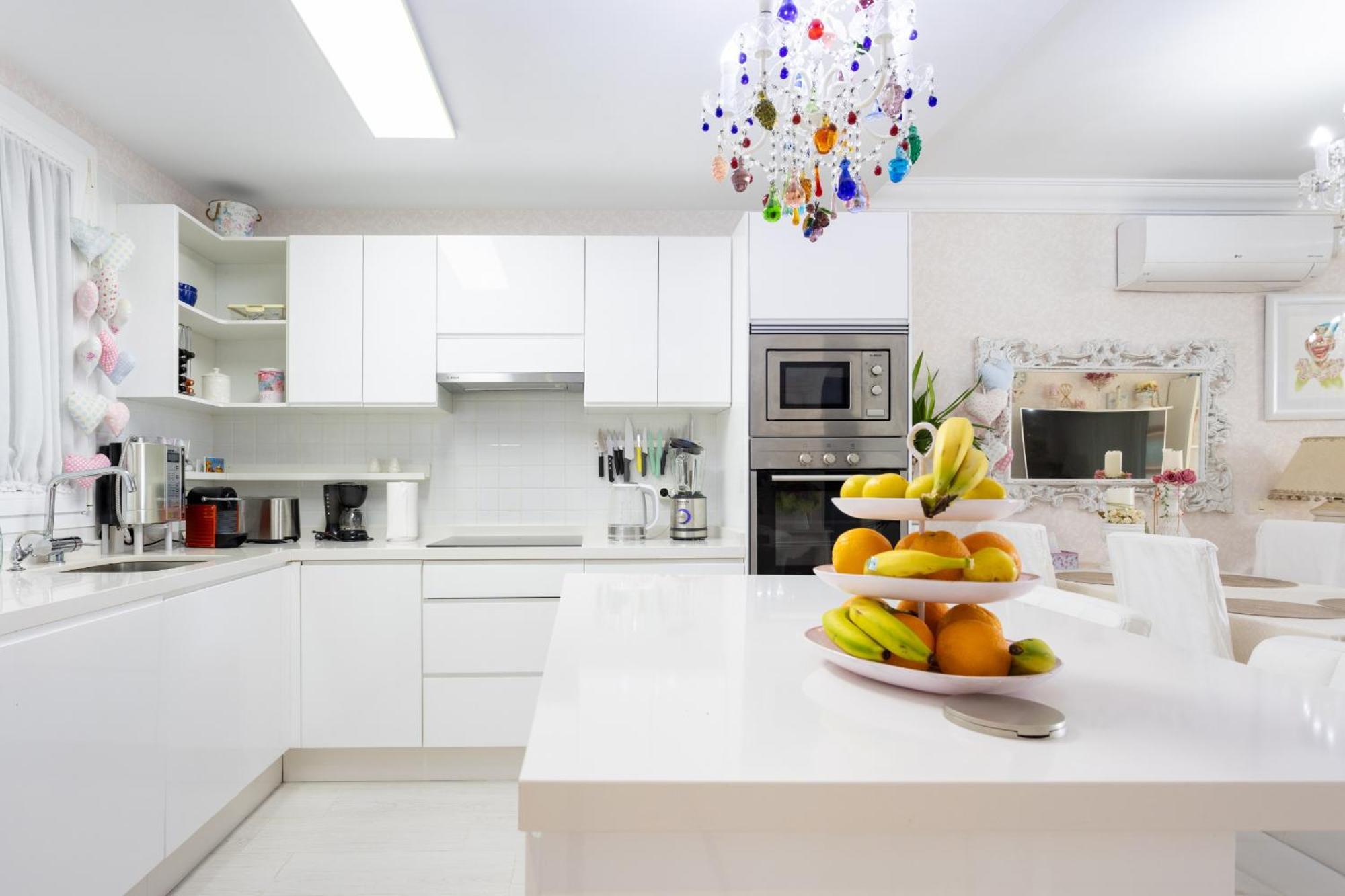 Eden Rentals Sunset Seaviews Residence 阿德耶 外观 照片